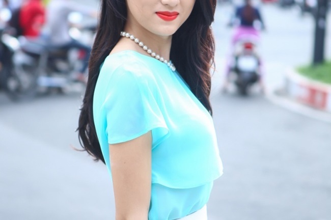 Hương Giang Idol kín đáo nhưng vẫn nóng bỏng